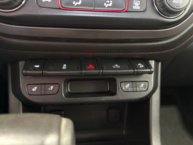 Used 2015 GMC Canyon SLE w/ All-Terrain Package AWD/4WD image 31