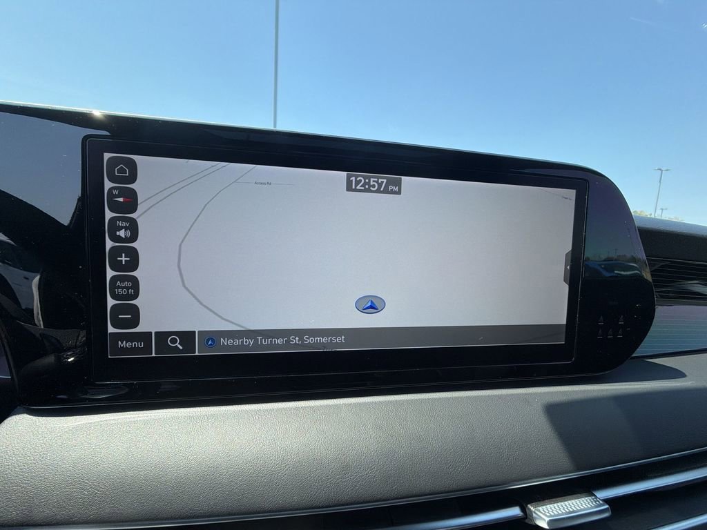 Used 2023 Hyundai Palisade Calligraphy image 18