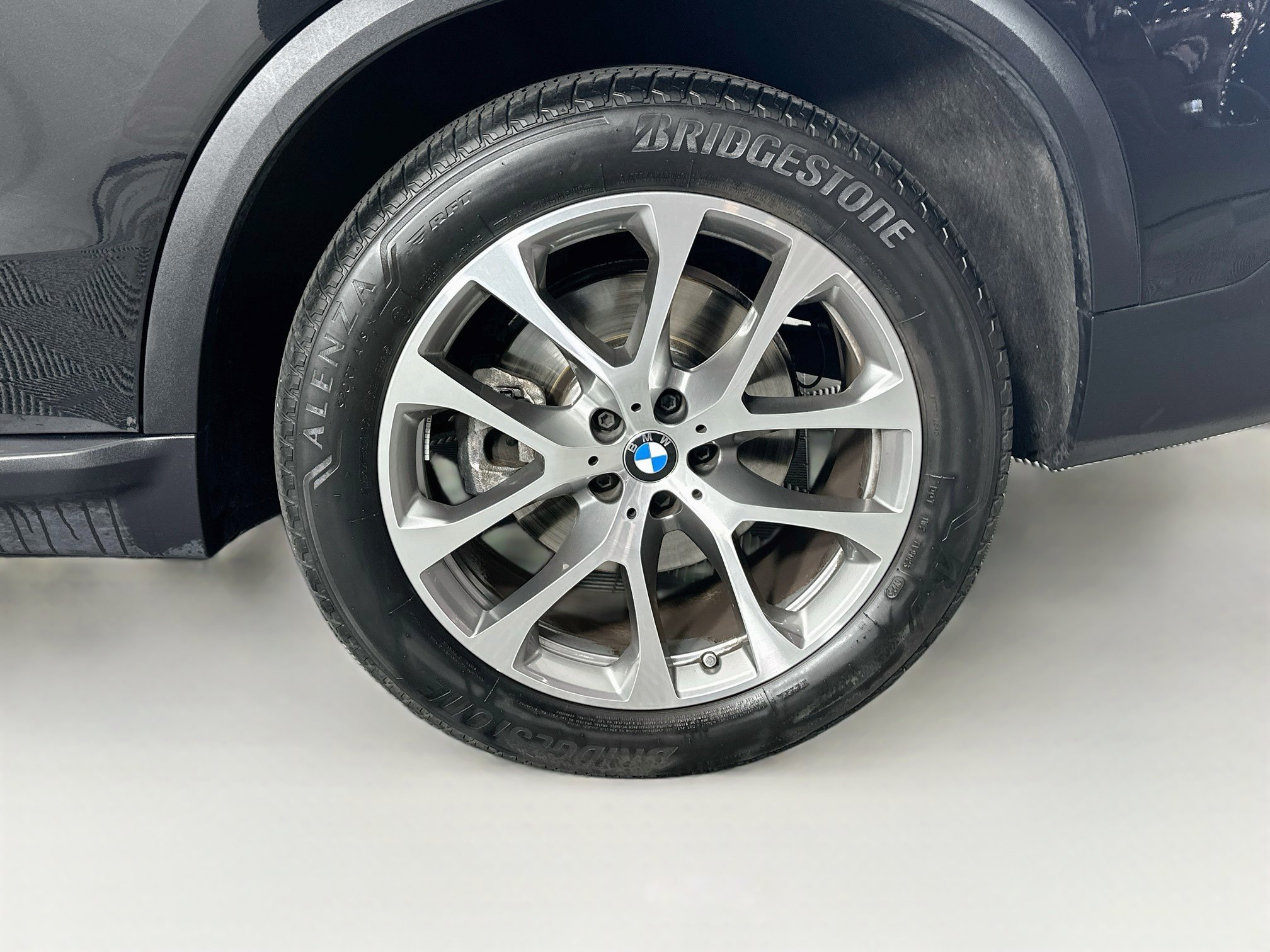 Used 2026 BMW X5 sDrive40i RWD image 11