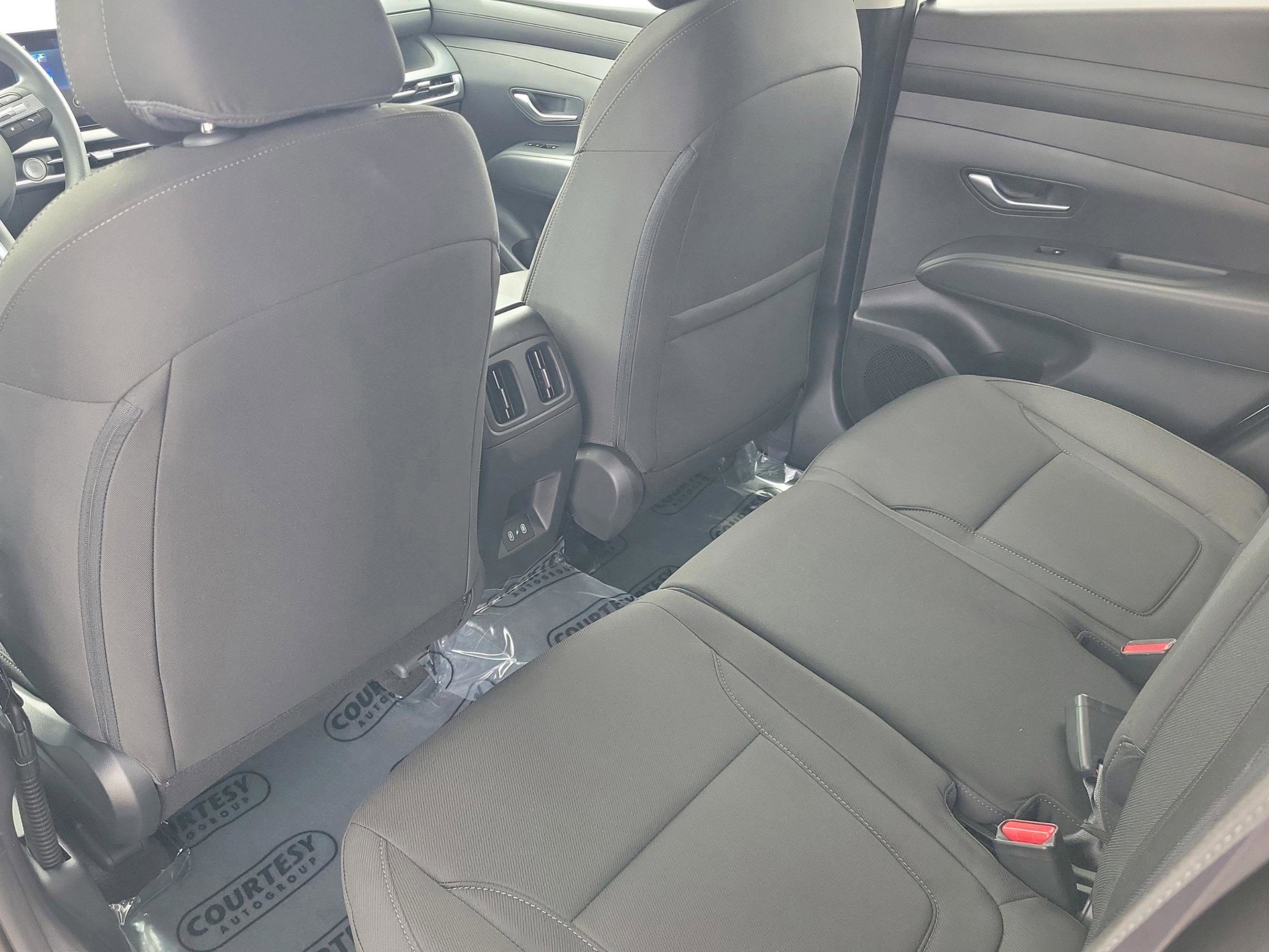 New 2026 Hyundai Tucson SEL image 10