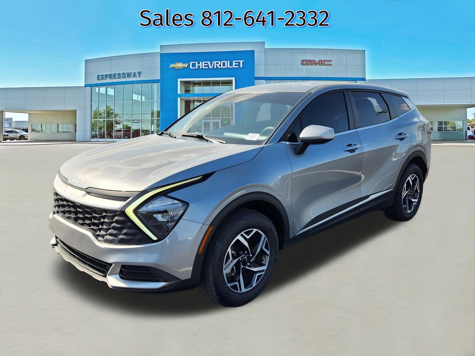 Used 2023 Kia Sportage LX AWD/4WD image 3