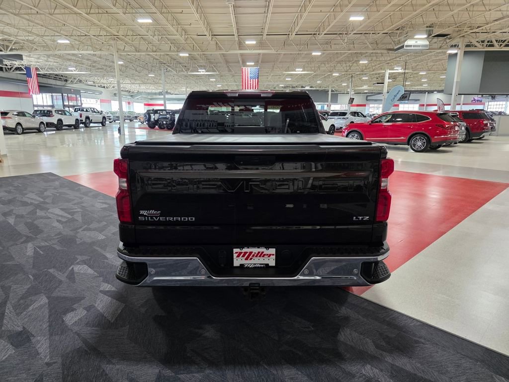 Used 2019 Chevrolet Silverado 1500 LTZ w/ LTZ Plus Package AWD/4WD image 4