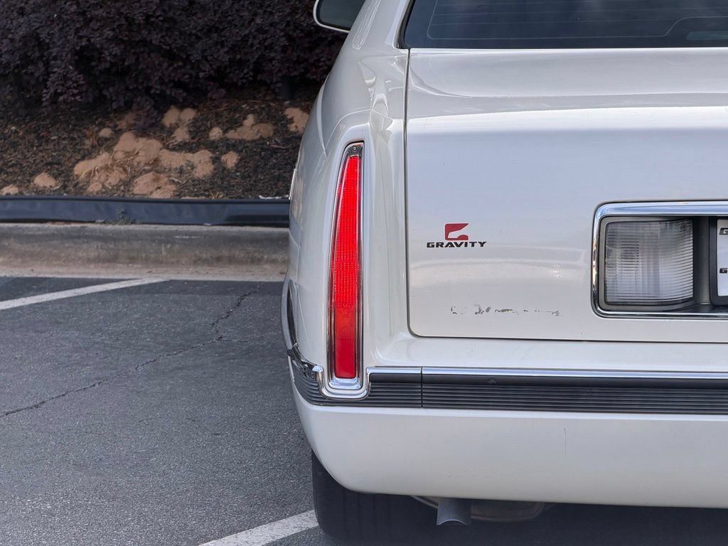 Used 1994 Cadillac De Ville Concours FWD image 15