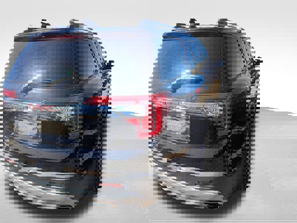 Certified 2021 GMC Acadia SLT w/ Technology Package image 8