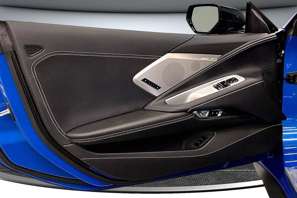 Used 2024 Chevrolet Corvette Stingray Preferred Cpe w/ Z51 Performance Package image 19