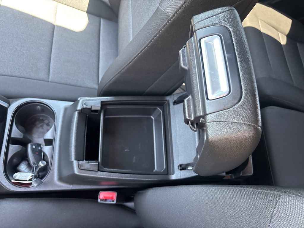Used 2024 Chevrolet Colorado Trail Boss AWD/4WD image 33
