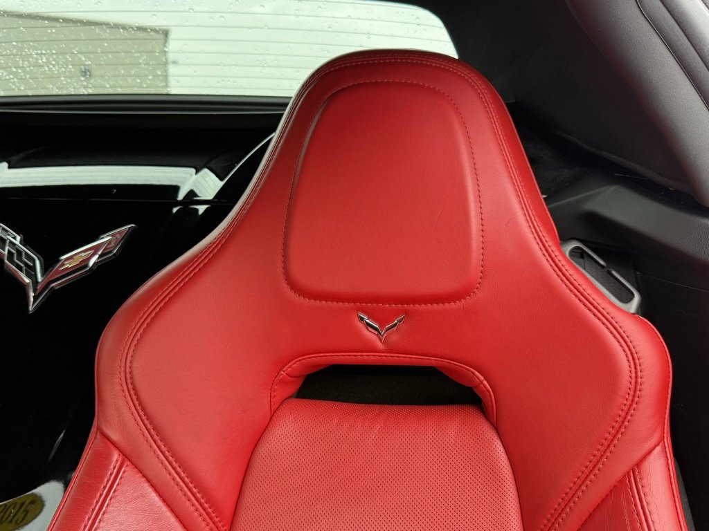 Used 2015 Chevrolet Corvette Stingray Z51 w/ 3LT Preferred Equipment Group image 18
