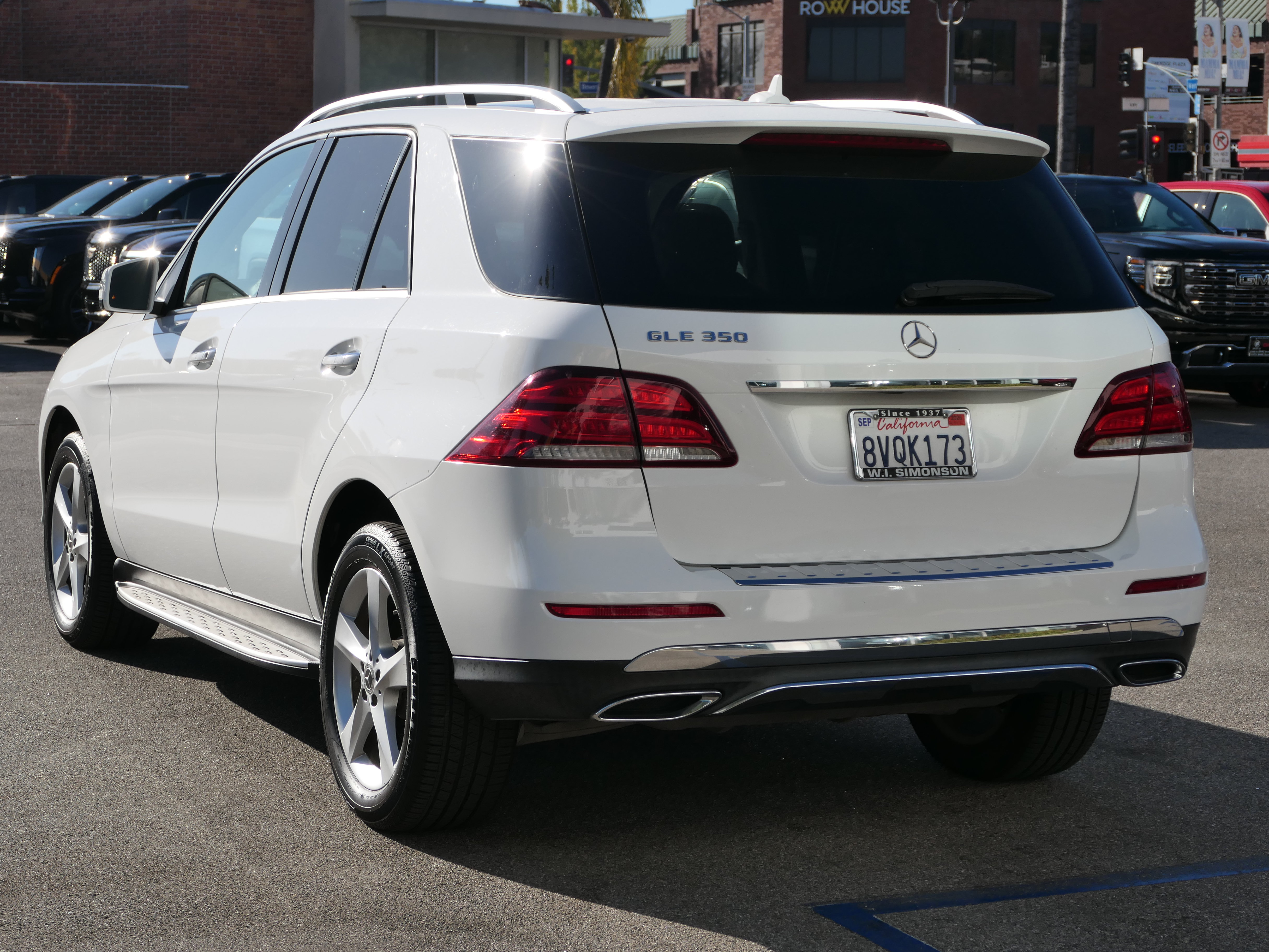Used 2018 Mercedes-Benz GLE 350 image 3