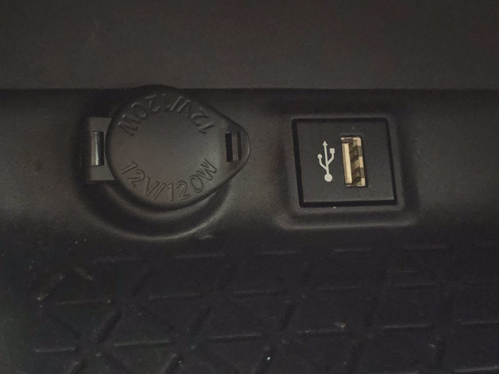 Certified 2024 Toyota RAV4 XLE FWD image 28
