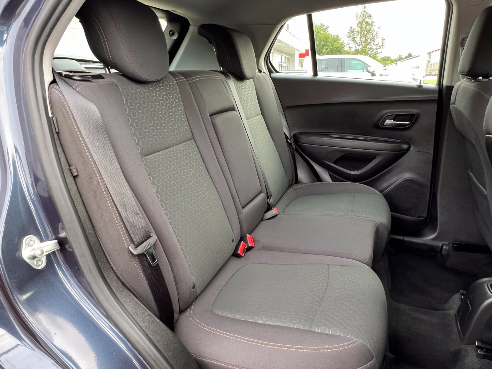 Used 2019 Chevrolet Trax LS FWD image 14