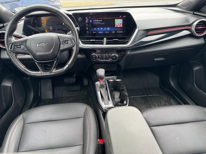 Used 2024 Chevrolet Trax RS w/ Sunroof Package image 12