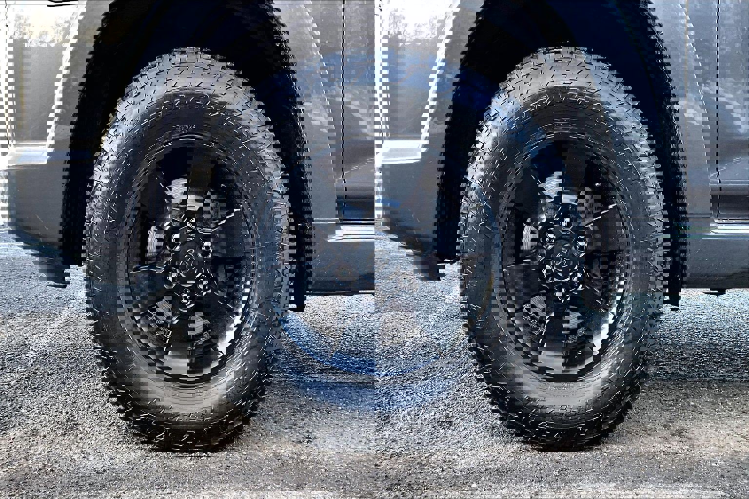 Used 2012 Toyota 4Runner SR5 w/ Convenience Pkg image 9