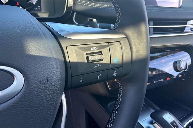 Used 2025 INFINITI QX60 Sensory w/ Vision Package image 19