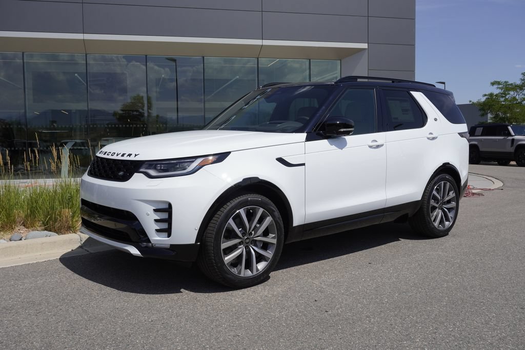 New 2026 Land Rover Discovery Dynamic SE AWD/4WD image 3