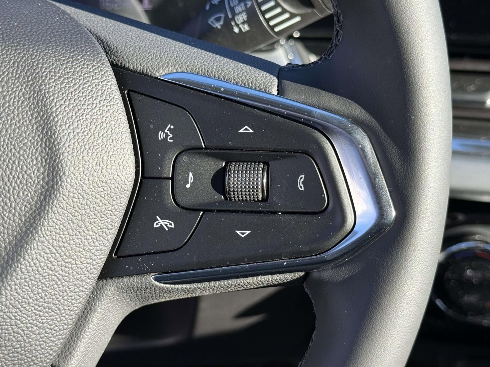 New 2026 Chevrolet Trax LT w/ Driver Confidence Package FWD image 12