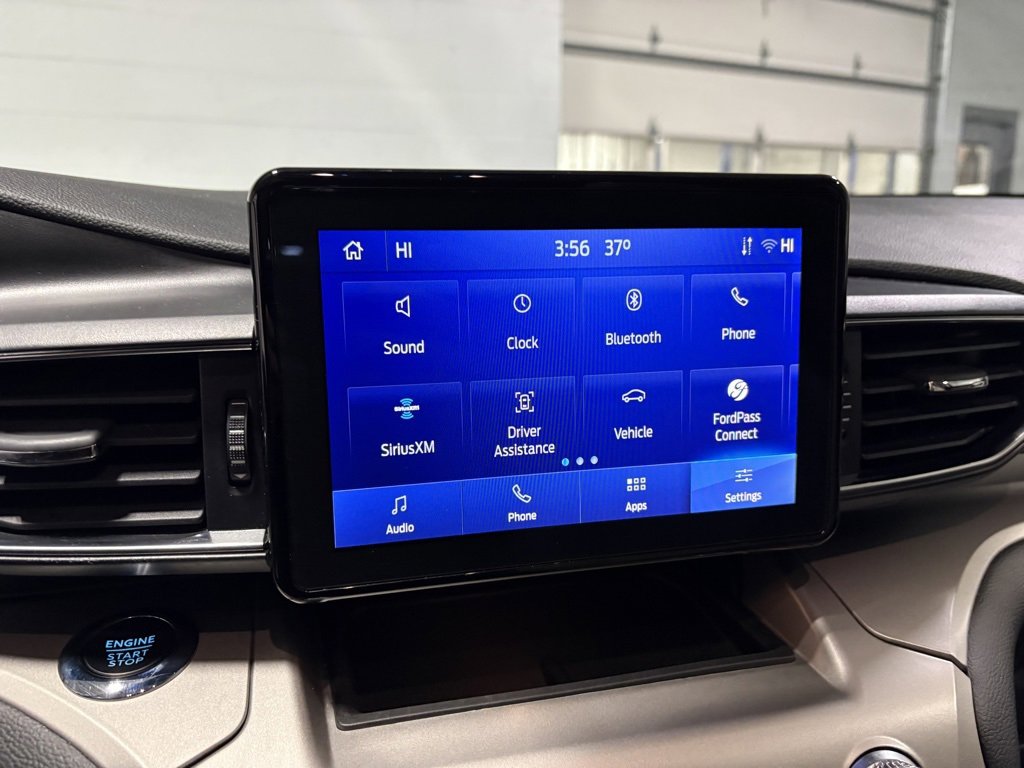 Used 2023 Ford Explorer XLT w/ Equipment Group 202A image 19