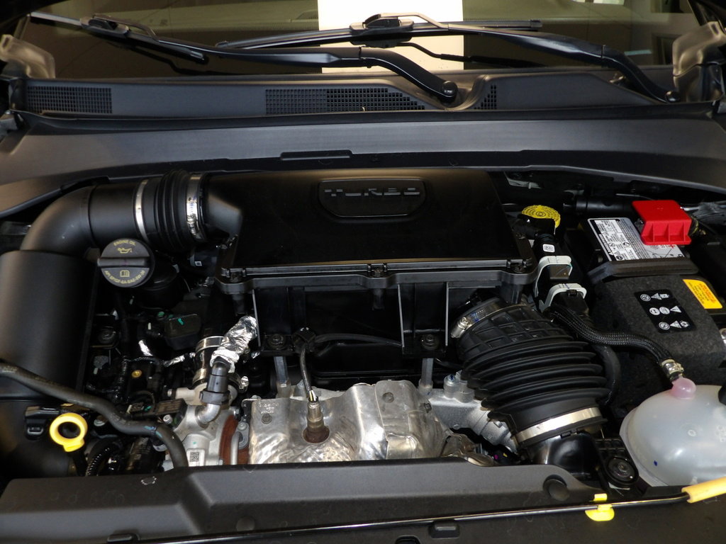 Used 2025 Jeep Compass Limited image 11