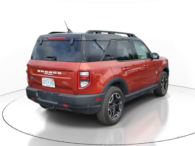 Used 2022 Ford Bronco Sport Outer Banks w/ Tech Package AWD/4WD image 3