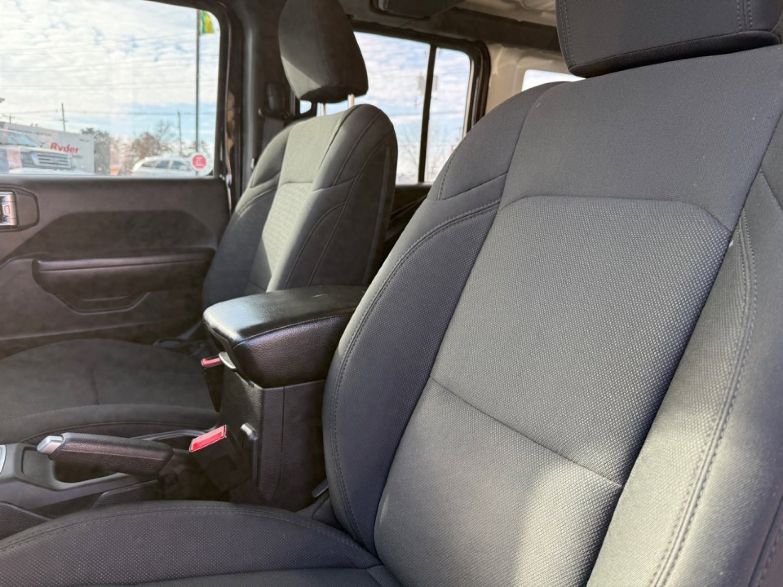 Used 2019 Jeep Wrangler Unlimited Sport w/ Cold Weather Group image 14