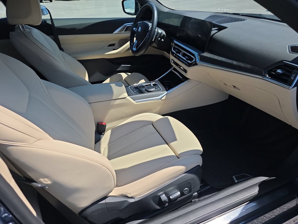 Used 2024 BMW 430i Convertible w/ Convenience Package RWD image 28