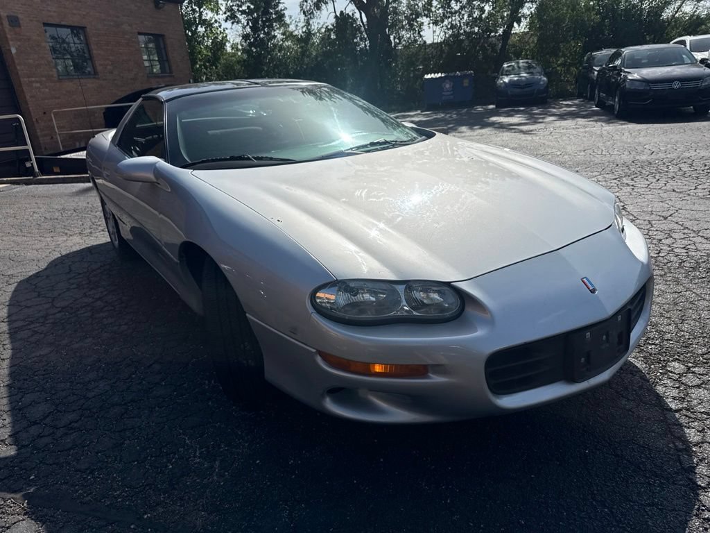 Used 2002 Chevrolet Camaro LT w/ Preferred Equipment Group 1 RWD image 8