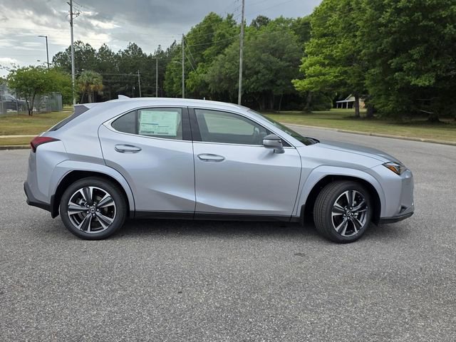 New 2026 Lexus UX 300h FWD image 37