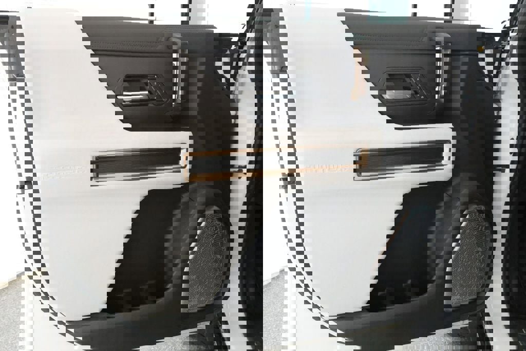 Used 2022 GMC Hummer EV Edition 1 w/ LPO, Illumination Package image 9