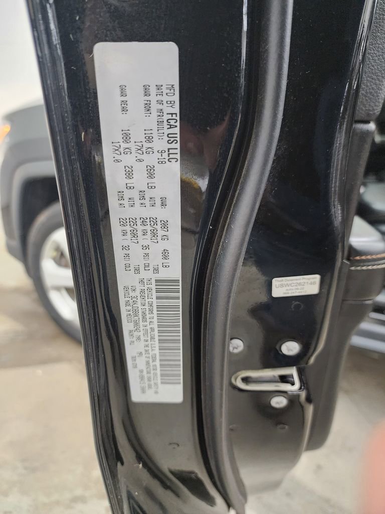 Used 2019 Jeep Compass Latitude image 40