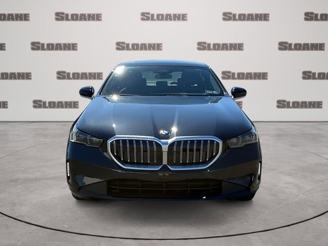 New 2026 BMW 530i xDrive w/ Premium Package AWD/4WD image 8