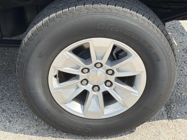 Used 2023 Chevrolet Silverado 1500 LT RWD image 16