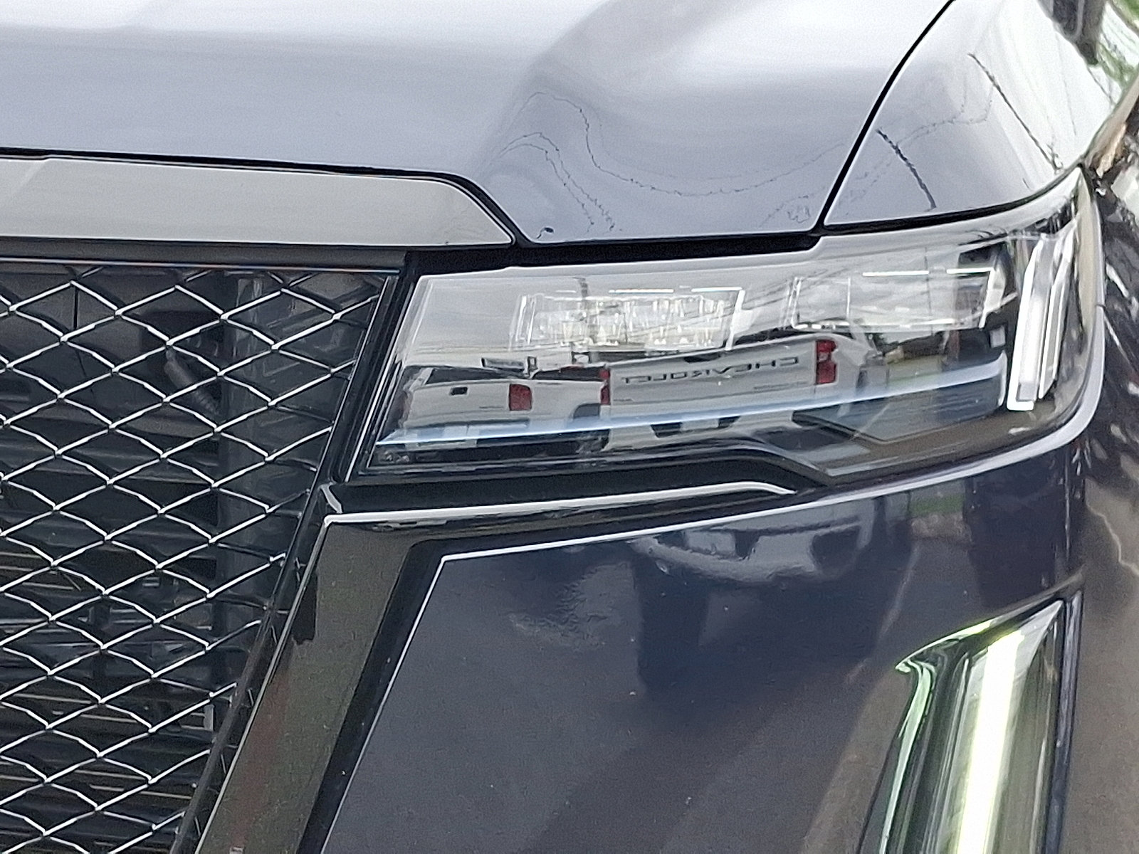 Certified 2022 Cadillac Escalade Sport Platinum w/ LPO, ONYX Package image 10