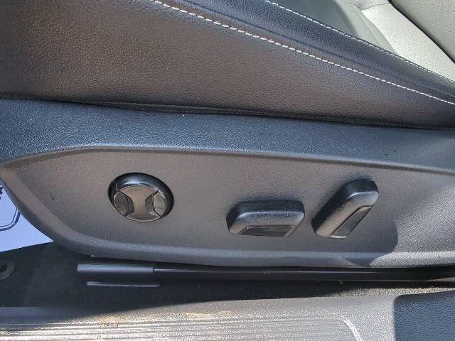 Used 2024 Volkswagen Jetta SE FWD image 24