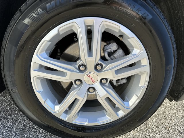 Certified 2024 GMC Terrain SLE w/ Driver Convenience Package FWD image 28