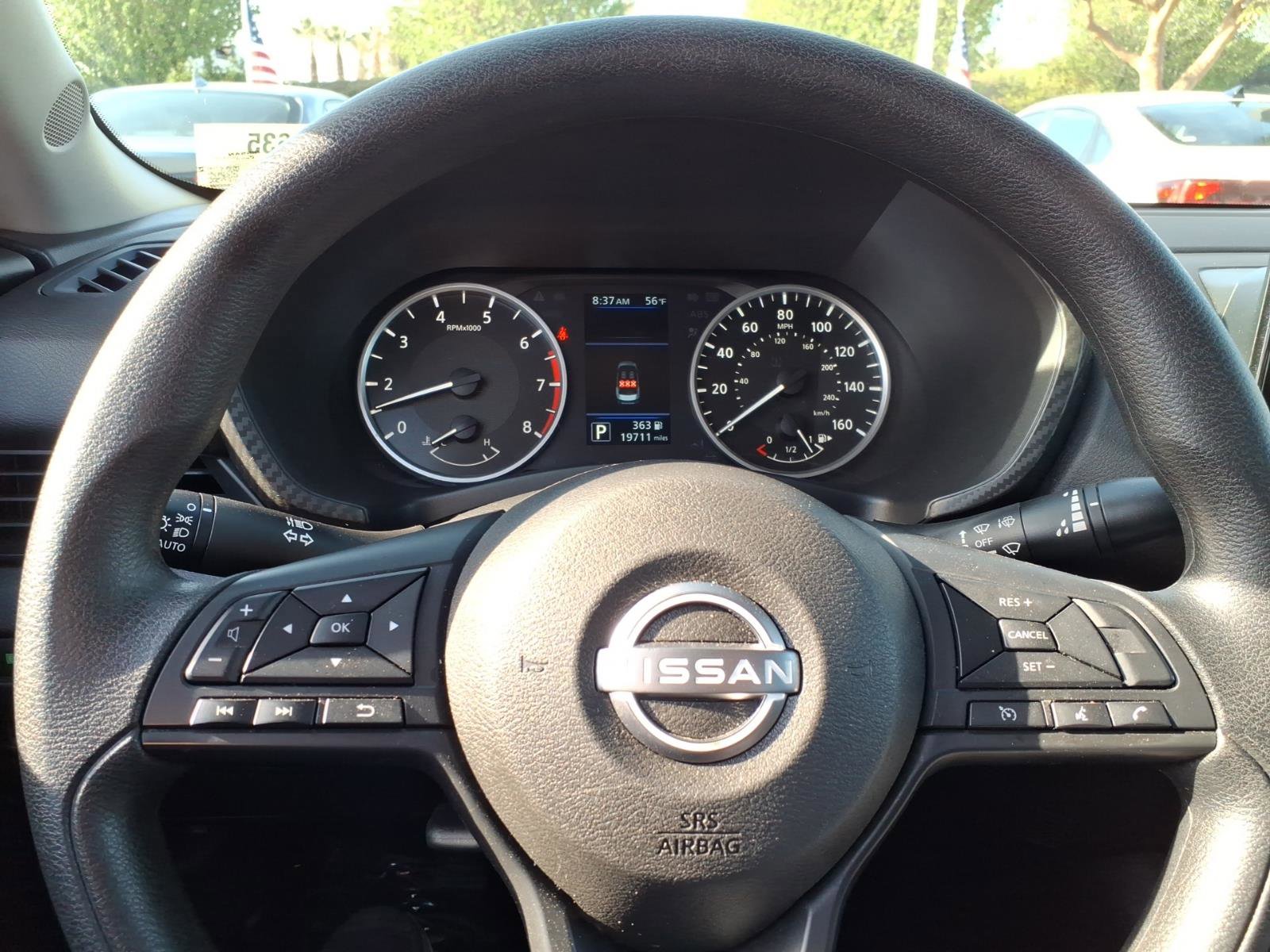 Certified 2025 Nissan Sentra S FWD image 16