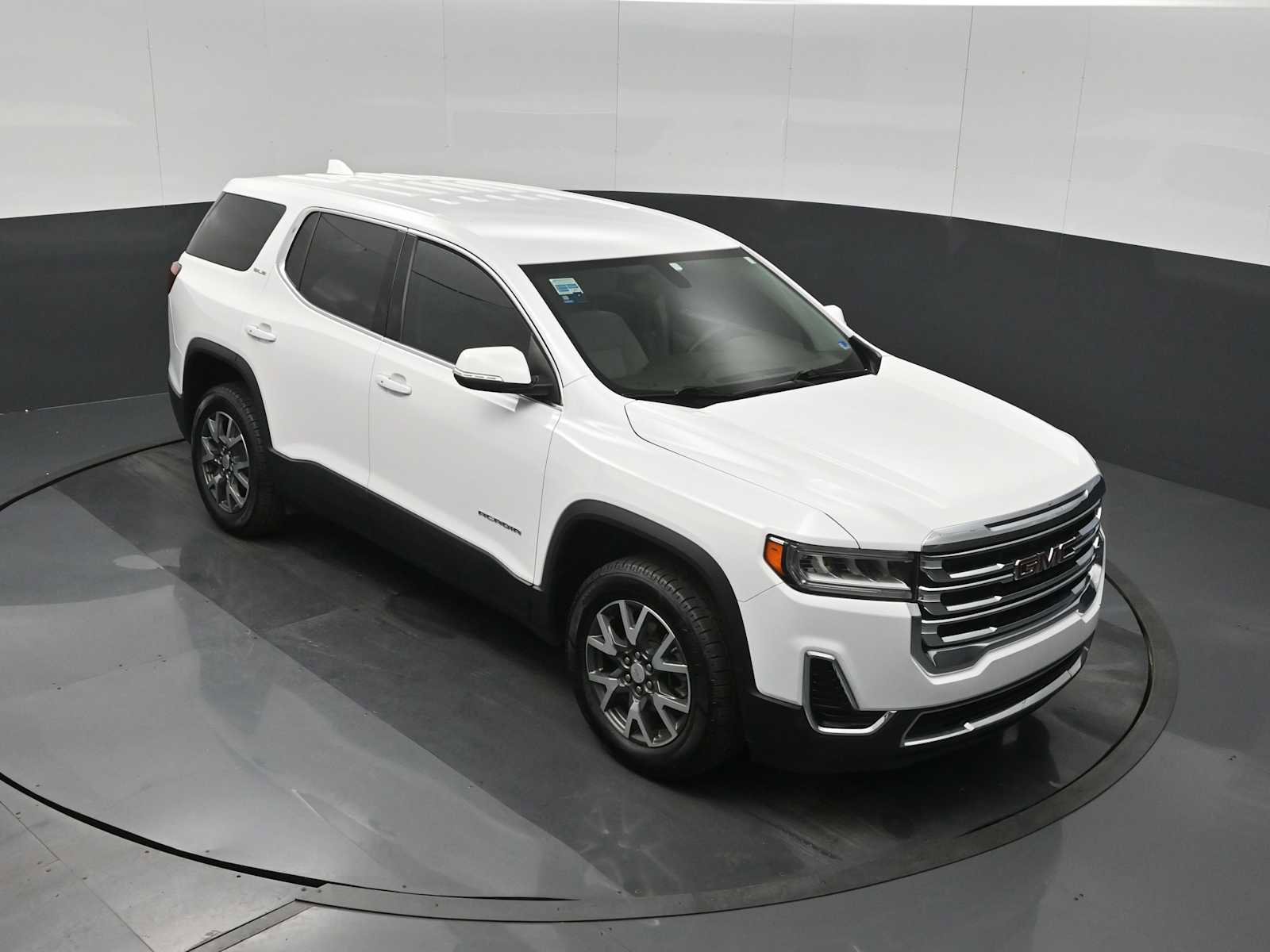 Used 2021 GMC Acadia SLE w/ LPO, Cargo Package image 19
