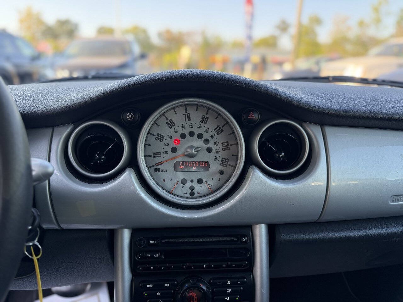 Used 2002 MINI Cooper Hardtop FWD image 12