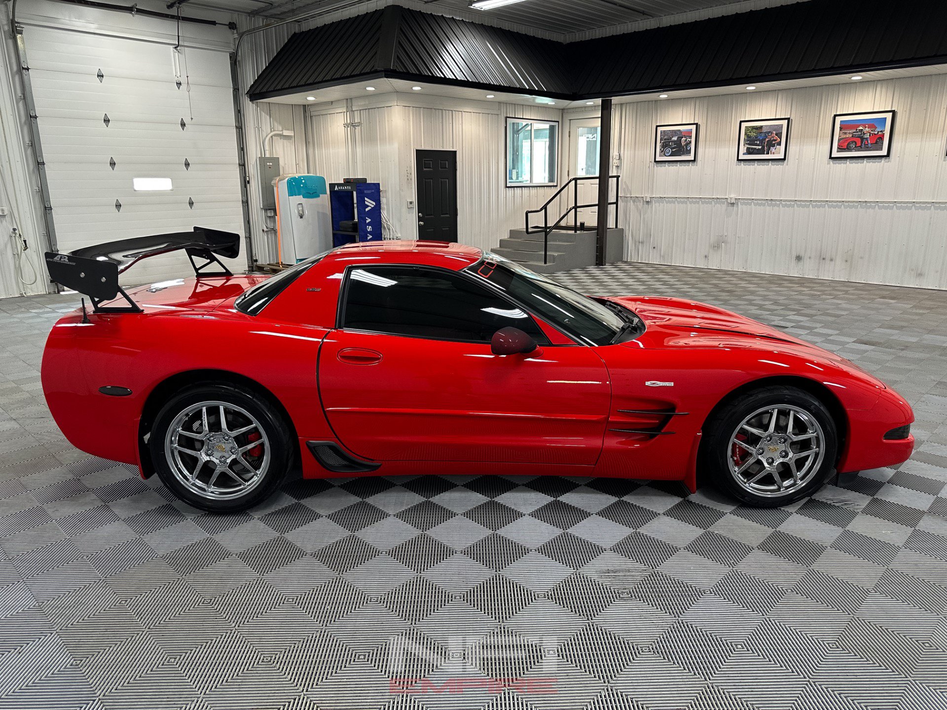 Used 2003 Chevrolet Corvette Z06 RWD image 6