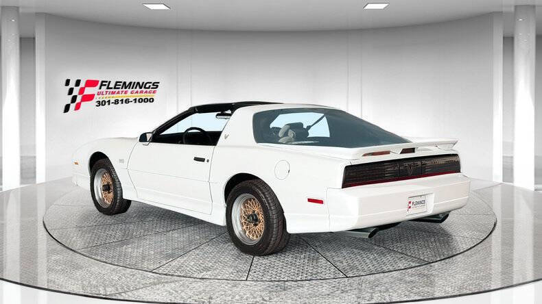 Used 1987 Pontiac Firebird Trans Am image 6
