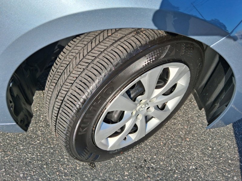 Used 2023 Toyota Corolla LE FWD image 20