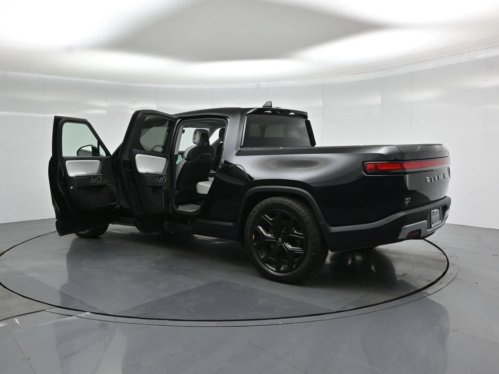 Used 2023 Rivian R1T Adventure AWD/4WD image 30