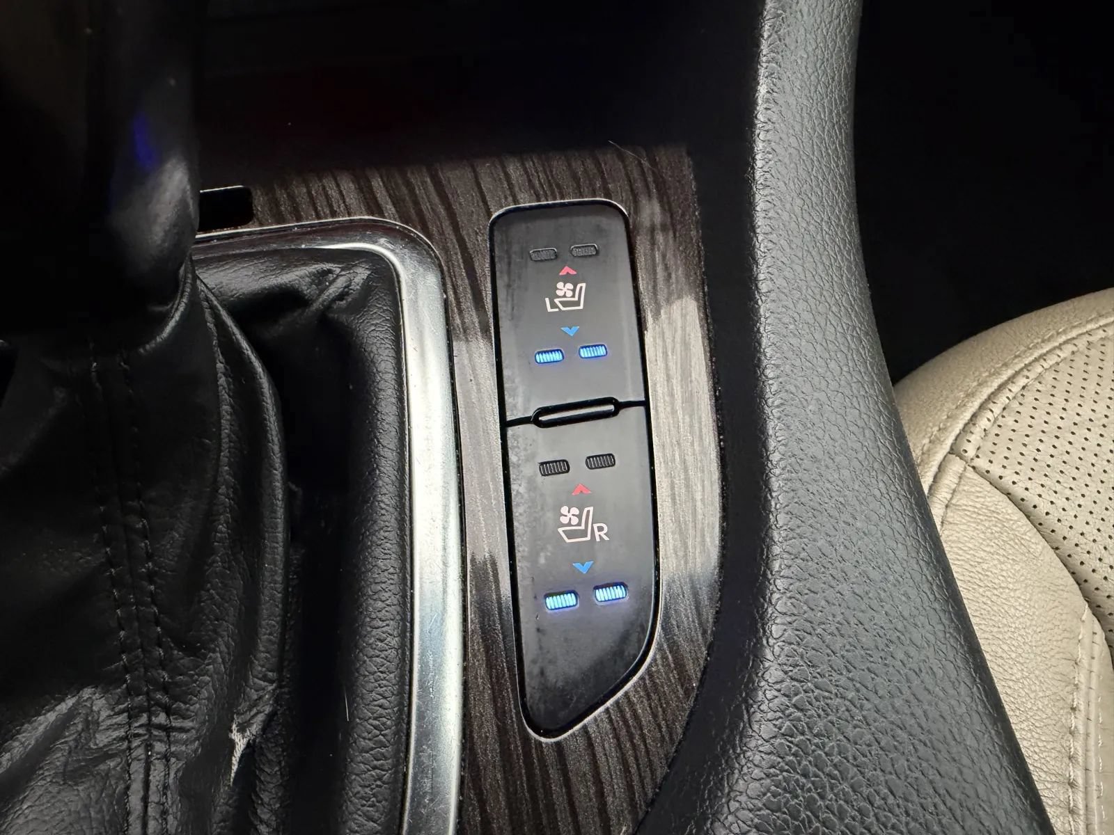 Used 2012 Kia Optima EX w/ Premium Pkg FWD image 23