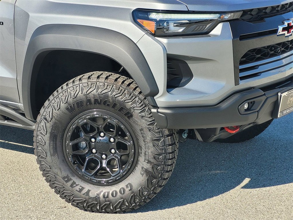 New 2026 Chevrolet Colorado ZR2 w/ ZR2 Bison Edition image 6