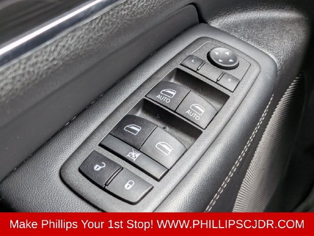 Certified 2021 Jeep Grand Cherokee Limited w/ Quick Order Package 28K 80th RWD image 24