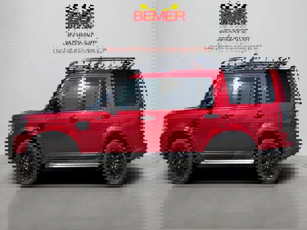Used 2015 Land Rover LR4 HSE image 2