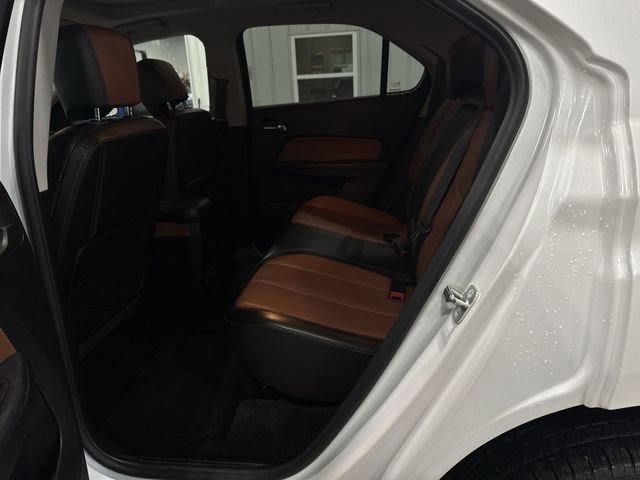 Used 2016 Chevrolet Equinox LTZ w/ Enhanced Convenience Package image 20