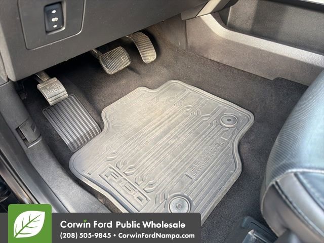 Used 2016 Ford F150 Platinum w/ Technology Package image 27