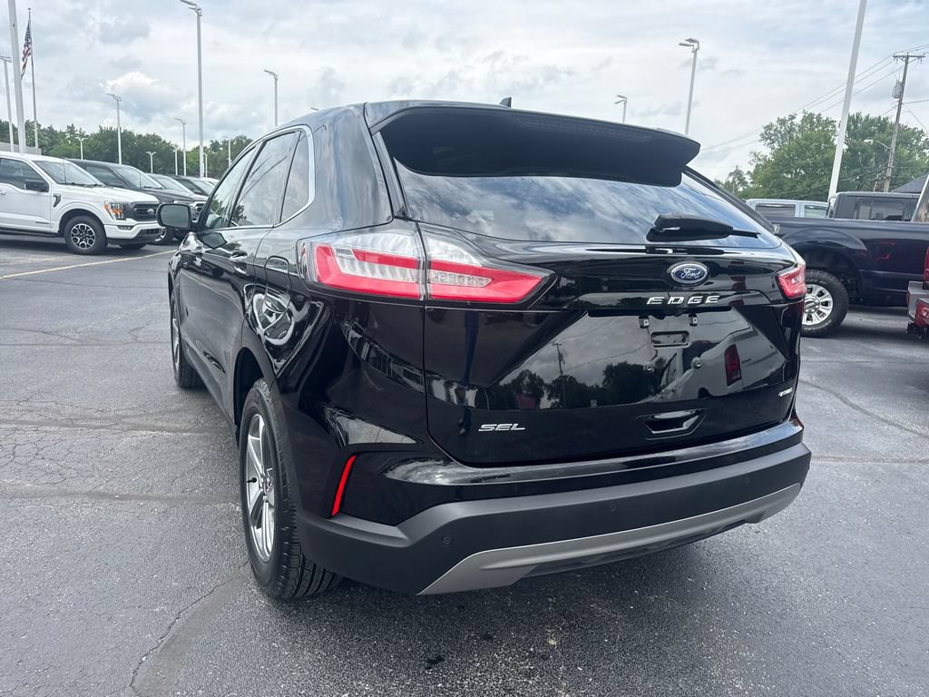 Used 2024 Ford Edge SEL w/ Convenience Package AWD/4WD image 9