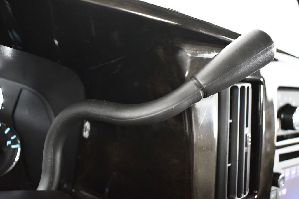 Used 2013 GMC Savana 1500 AWD image 60