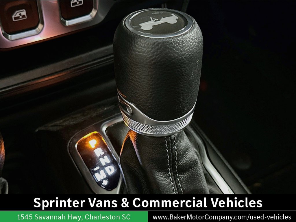 Used 2025 Jeep Wrangler Sport AWD/4WD image 17