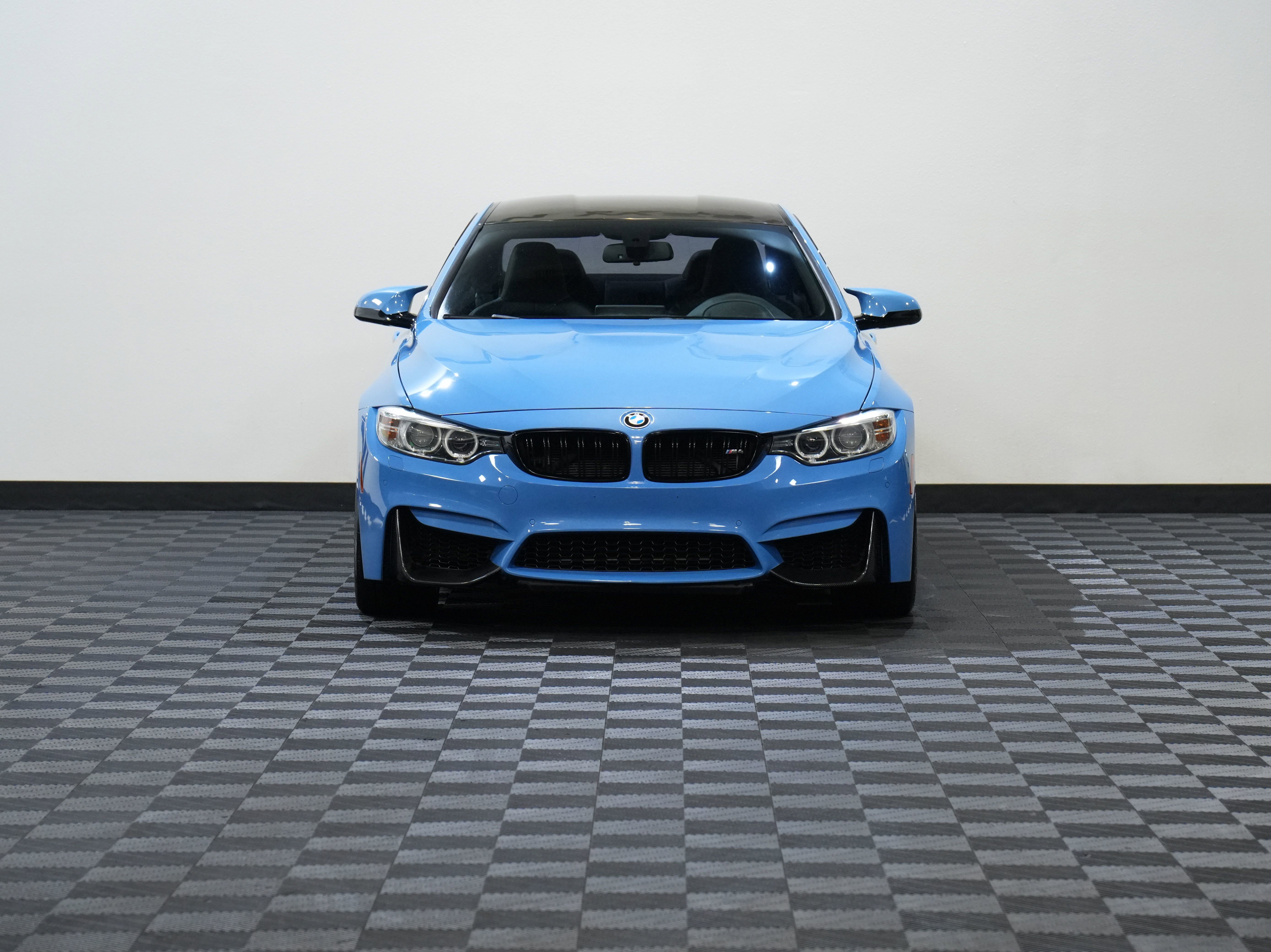 Used 2016 BMW M4 Coupe RWD image 4